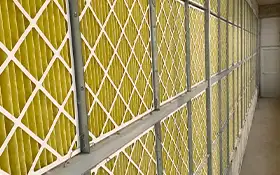 Air filtration in swine pig farming industry