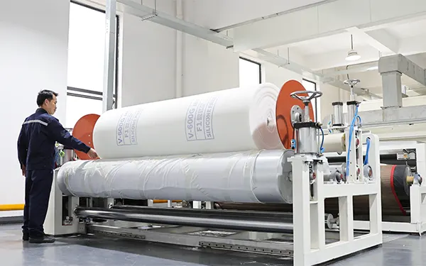 Fabricación de medios filtrantes para prefiltros en la planta de Clean-Link